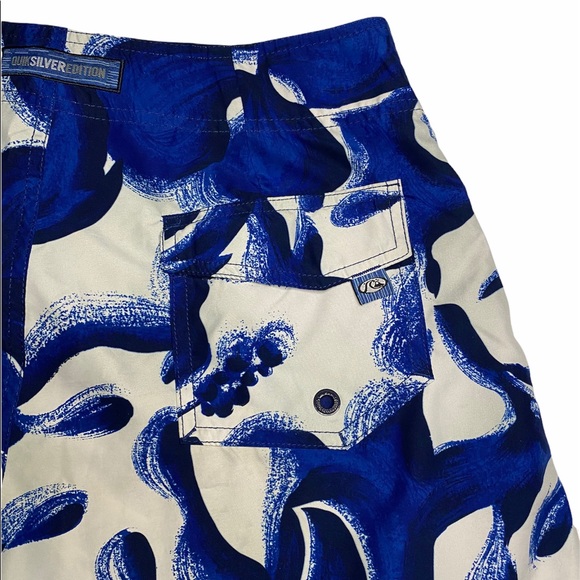 QuikSilver Edition Board Shorts - Picture 3 of 4